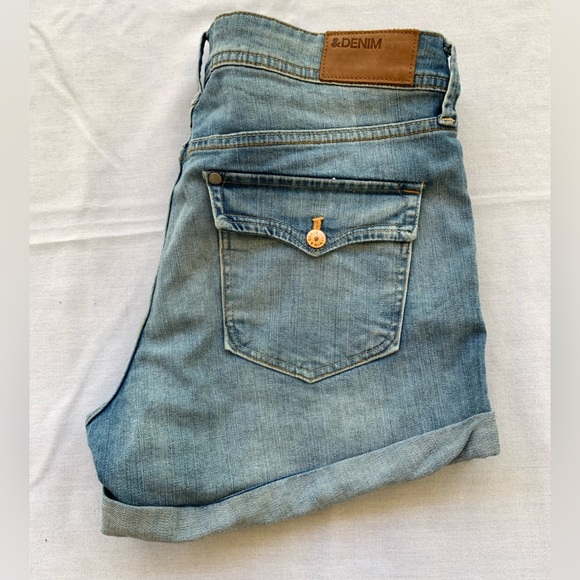 H&M Women Denim Shorts - Picture 4 of 7